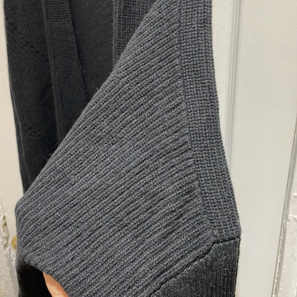 Garnet Hill 100% cashmere full length cardigan - Picture 16 of 17